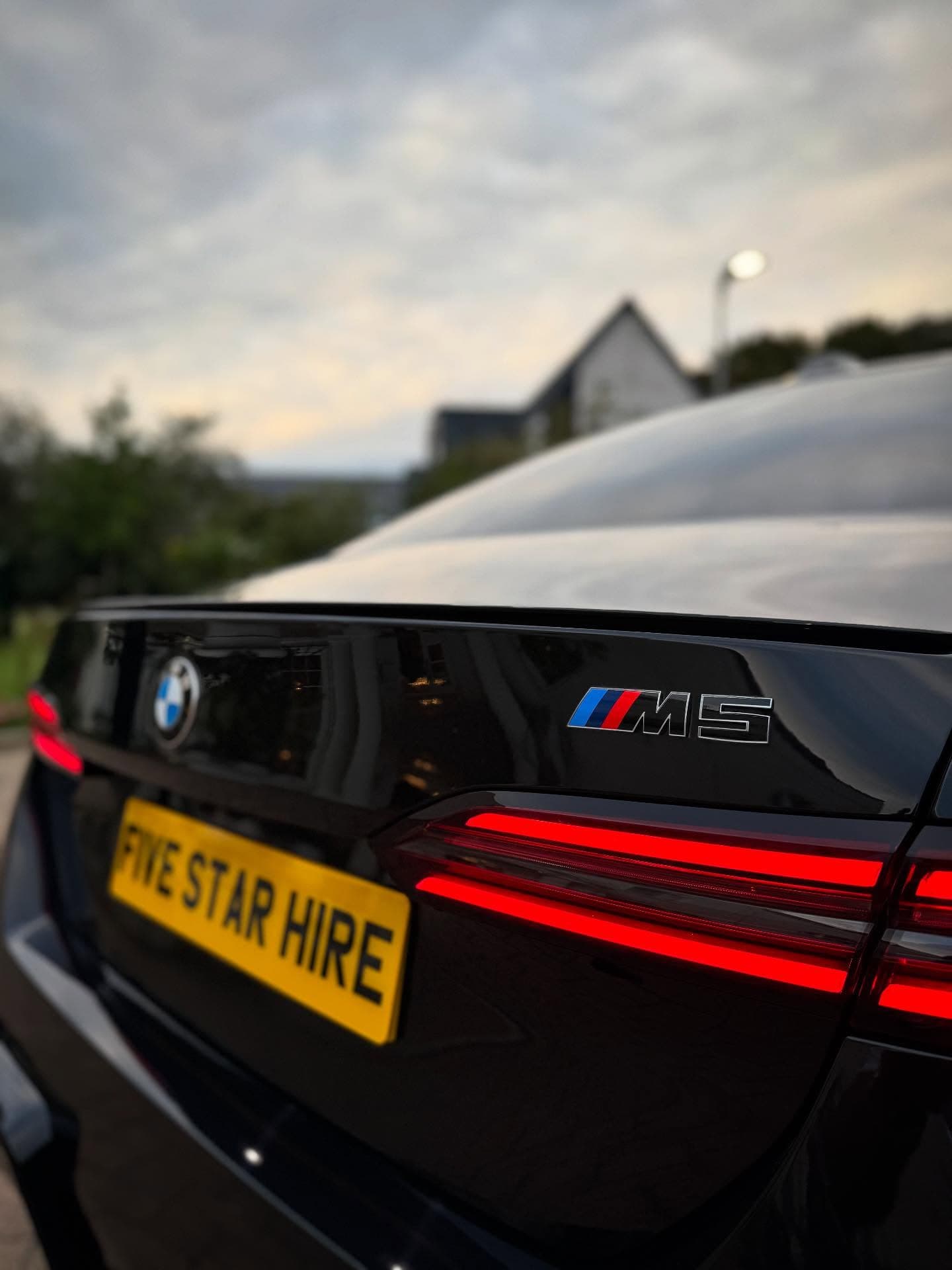 BMW M5 G90 thumbnail 3