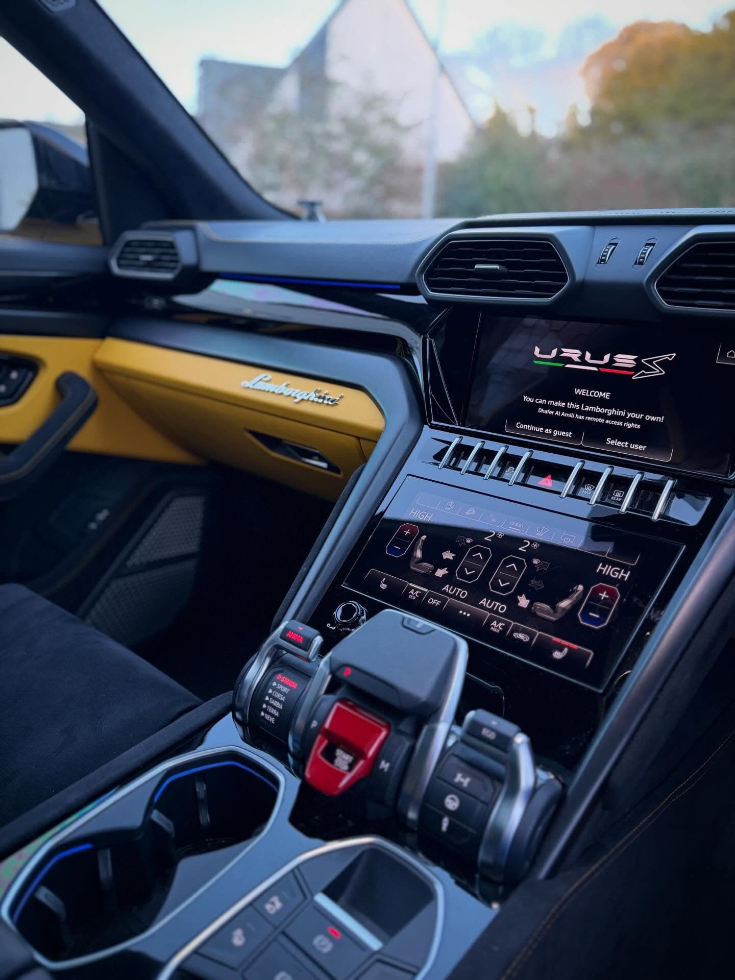Lamborghini Urus S thumbnail 2