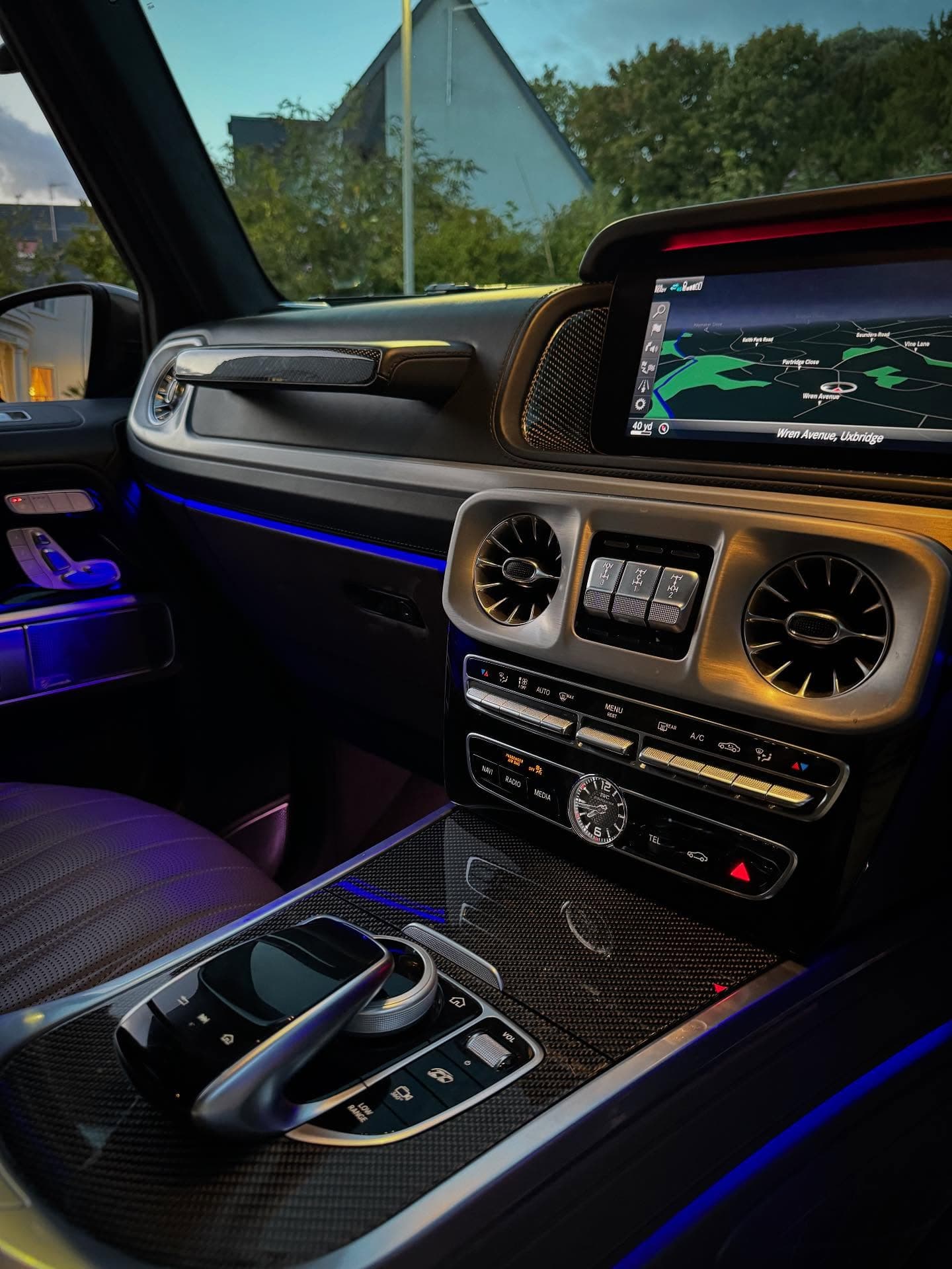 Mercedes-AMG G63 (Grey) thumbnail 6