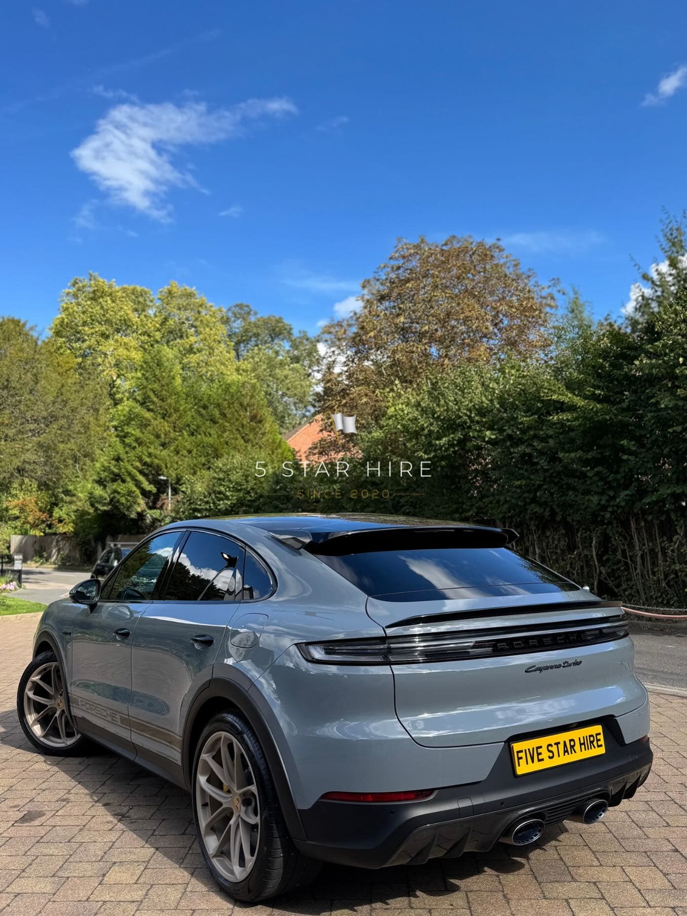 Porsche Cayenne Turbo thumbnail 2