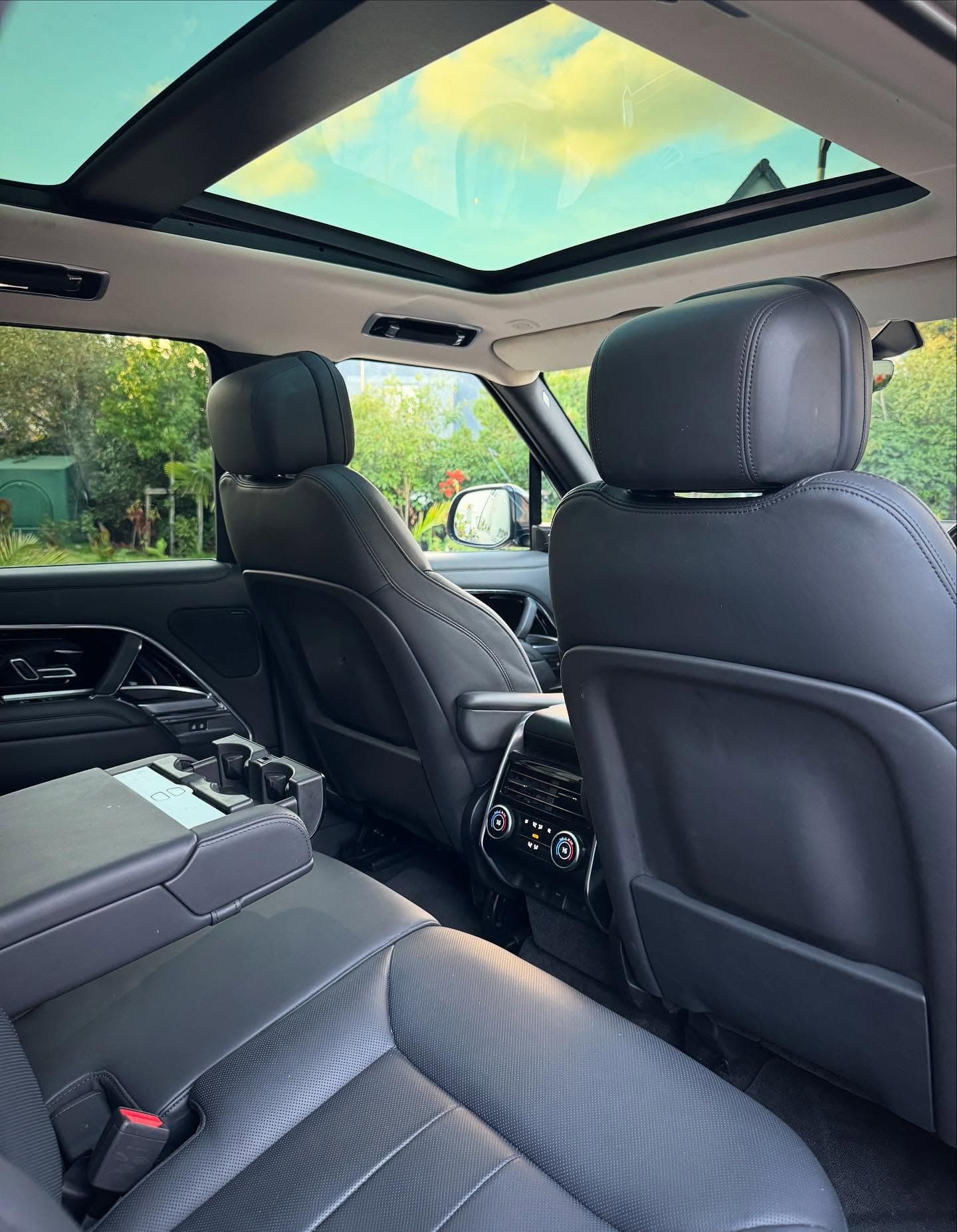 Range Rover Vogue thumbnail 6