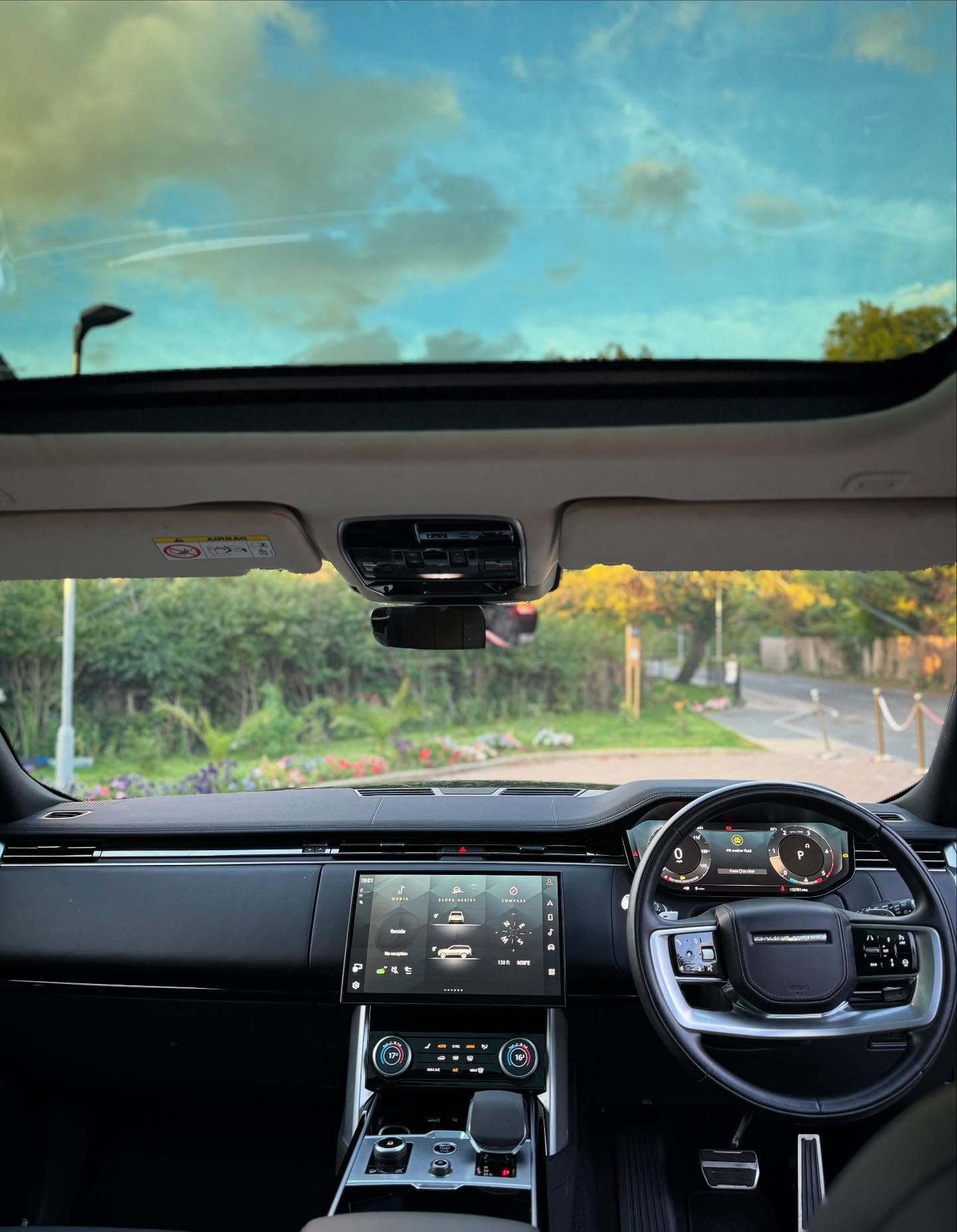 Range Rover Vogue thumbnail 7